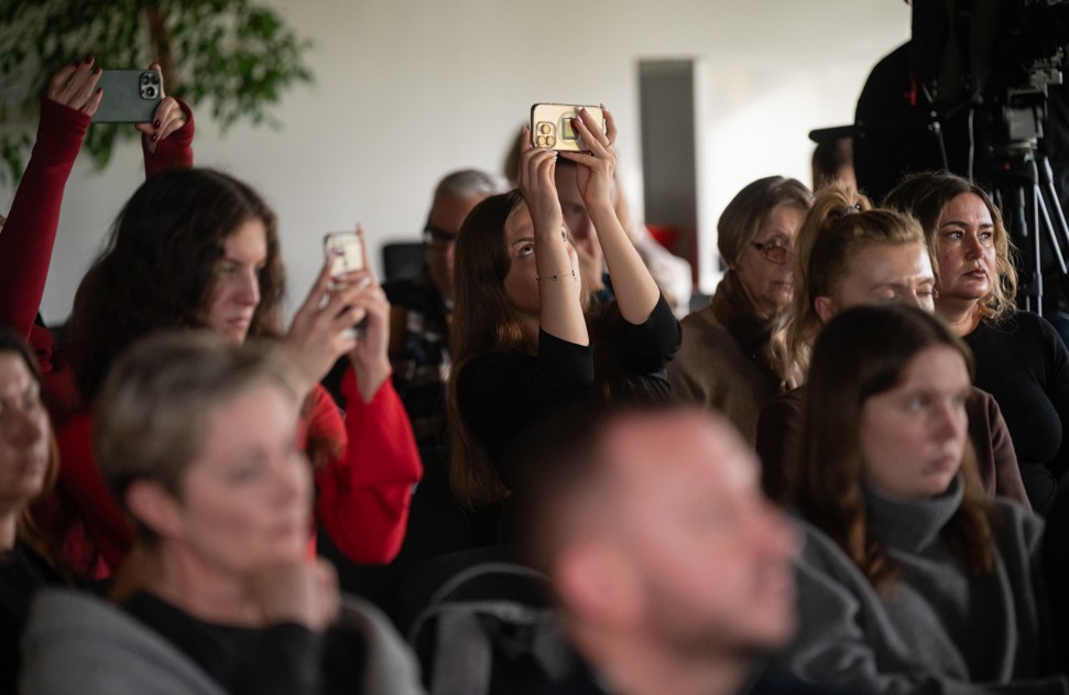 «Звільнити слово»: у Києві презентували стрічку про українських полонених журналістів 30 «Звільнити слово»: у Києві презентували стрічку про українських полонених журналістів 13