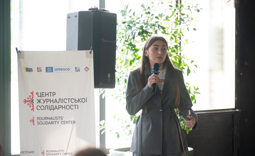 «Звільнити слово»: у Києві презентували стрічку про українських полонених журналістів 18 «Звільнити слово»: у Києві презентували стрічку про українських полонених журналістів 1