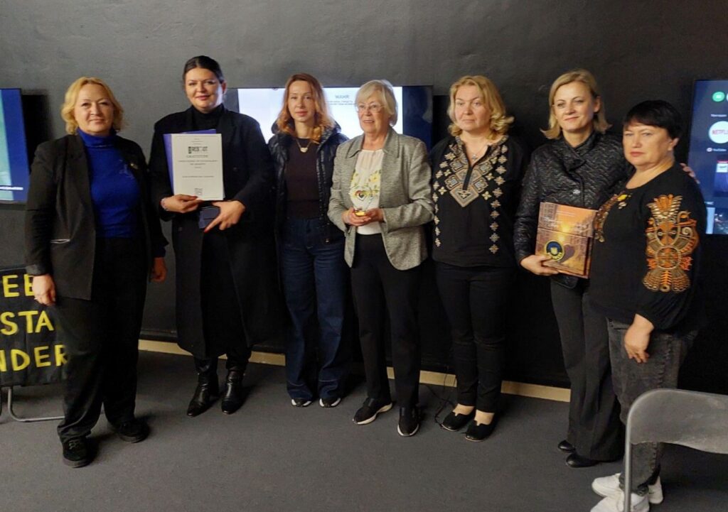 Українські книжки «Душа в місті Марії» і «Янголи Маріуполя» презентовано на Балканах 4