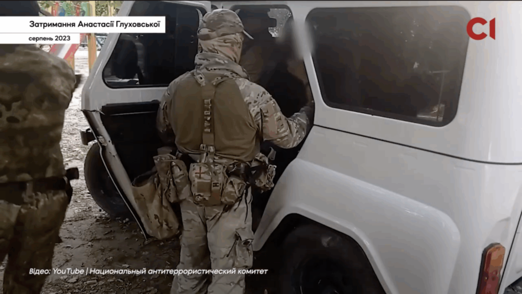 «Було чути крики, її катували струмом»: полонену журналістку Глуховську росіяни піддавали тортурам (розслідування Слідство.Інфо) 20 «Було чути крики, її катували струмом»: полонену журналістку Глуховську росіяни піддавали тортурам (розслідування Слідство.Інфо) 3