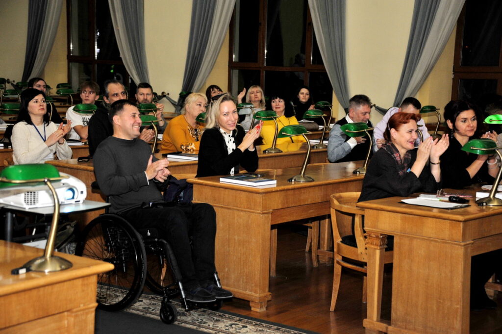 Деокупація пам'яті: у столиці представили енциклопедію-повість про Придінців'я 3