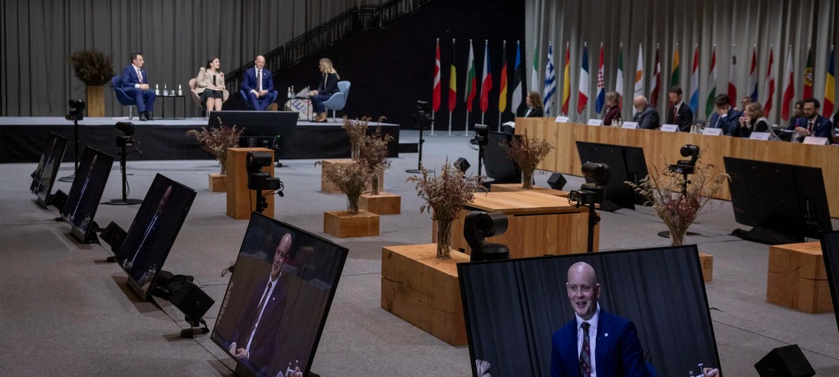 Копенгагенська декларація – 2025: Європа перебуває під атакою — як буквально, так і переносно 17 Копенгагенська декларація – 2025: Європа перебуває під атакою — як буквально, так і переносно