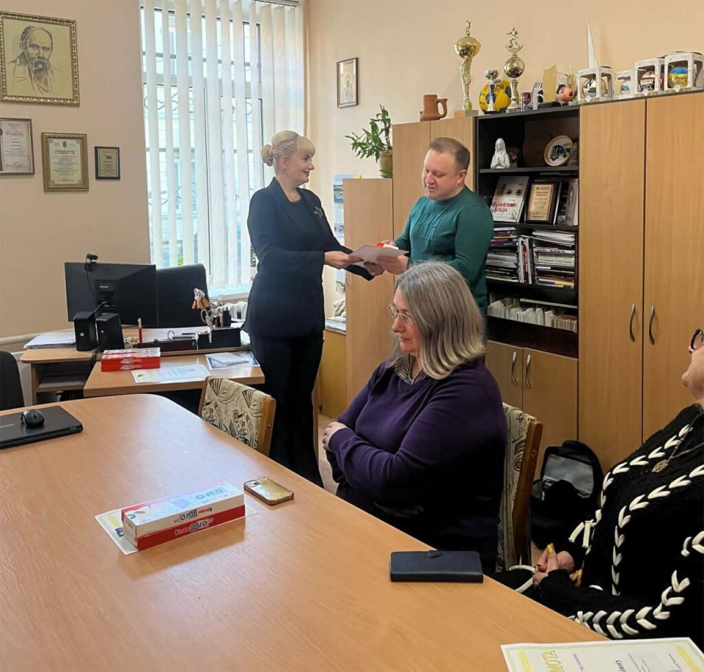 Спілчани Прикарпаття отримали заслужені нагороди 18 Спілчани Прикарпаття отримали заслужені нагороди 1