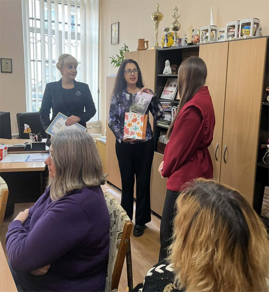 Спілчани Прикарпаття отримали заслужені нагороди 19 Спілчани Прикарпаття отримали заслужені нагороди 2