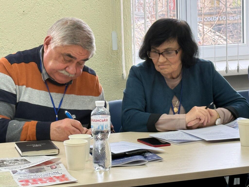 «Газети — це те, по чому будуть вивчати історію»: як прифронтові редакції тримають інформаційний фронт 20 «Газети — це те, по чому будуть вивчати історію»: як прифронтові редакції тримають інформаційний фронт 3