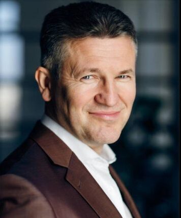 Безіменна корупція, або  чому суд заборонив журналістам називати підозрюваних, а медіа опинилися в «сірій зоні» закону 3