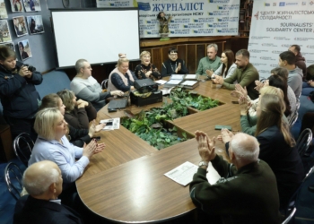 Зібрали понад 26 тисяч гривень і збір триває: у Запоріжжі підбили підсумки благодійного ярмарку 10 Зібрали понад 26 тисяч гривень і збір триває: у Запоріжжі підбили підсумки благодійного ярмарку
