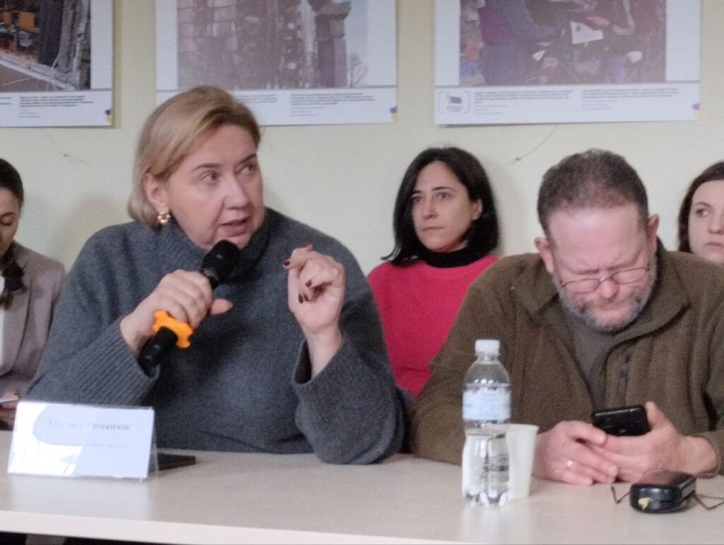 Між самоцензурою та стандартами: медійники обговорили виклики воєнного часу 18 Між самоцензурою та стандартами: медійники обговорили виклики воєнного часу 1