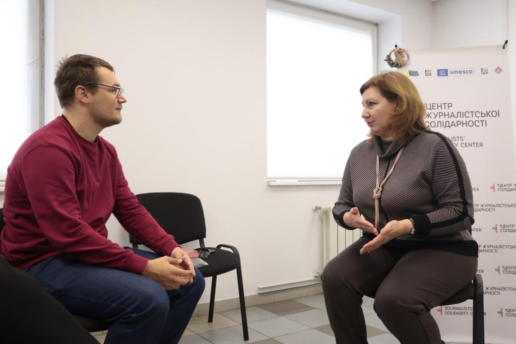 Від теорії конфліктів до спільних правил взаємодії: у Дніпрі журналісти вчилися створювати Кодекс редакції 19 Від теорії конфліктів до спільних правил взаємодії: у Дніпрі журналісти вчилися створювати Кодекс редакції 2