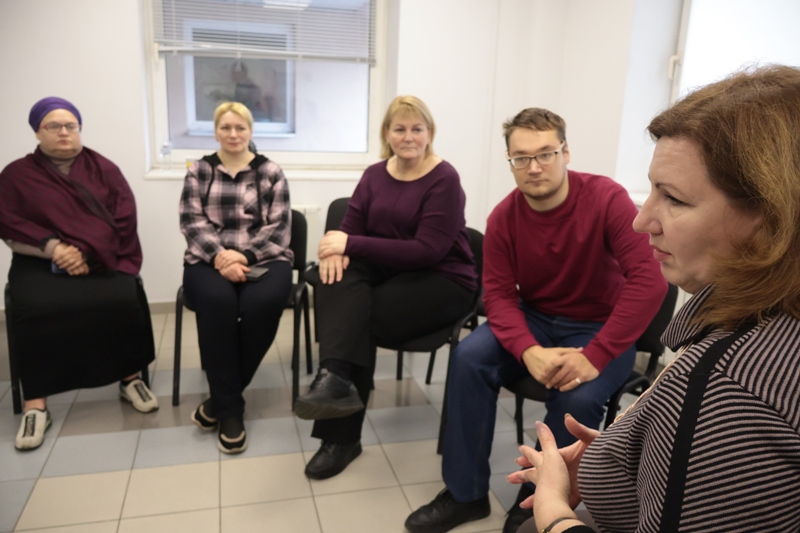 Від теорії конфліктів до спільних правил взаємодії: у Дніпрі журналісти вчилися створювати Кодекс редакції 21 Від теорії конфліктів до спільних правил взаємодії: у Дніпрі журналісти вчилися створювати Кодекс редакції 4