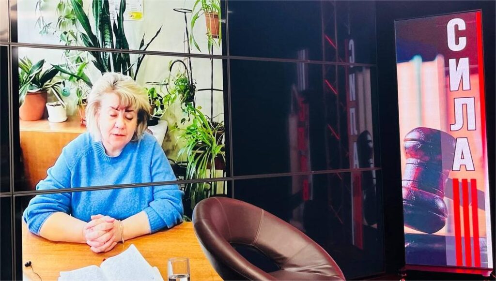 Роль медіа в часи випробувань: Івано-Франківський ЦЖС організував теледискусію за участю журналістів та майбутніх медійників 9