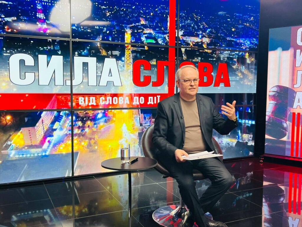 Роль медіа в часи випробувань: Івано-Франківський ЦЖС організував теледискусію за участю журналістів та майбутніх медійників 2