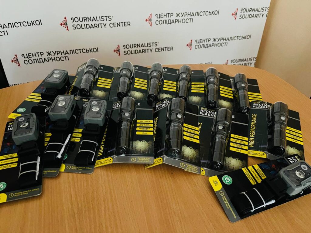 Ліхтарики проти темряви: до Івано-Франківського Центру журналістської солідарності завітали  італійські партнери 1