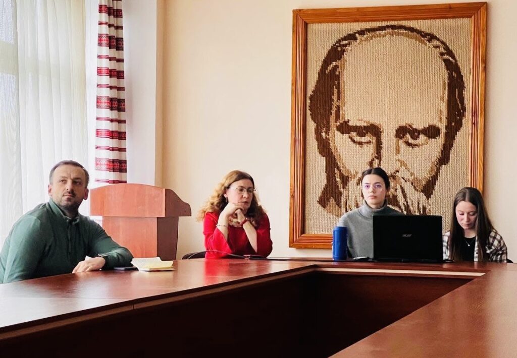 В Івано-Франківську презентували відеороботи студентів-журналістів про загиблих медійників 7