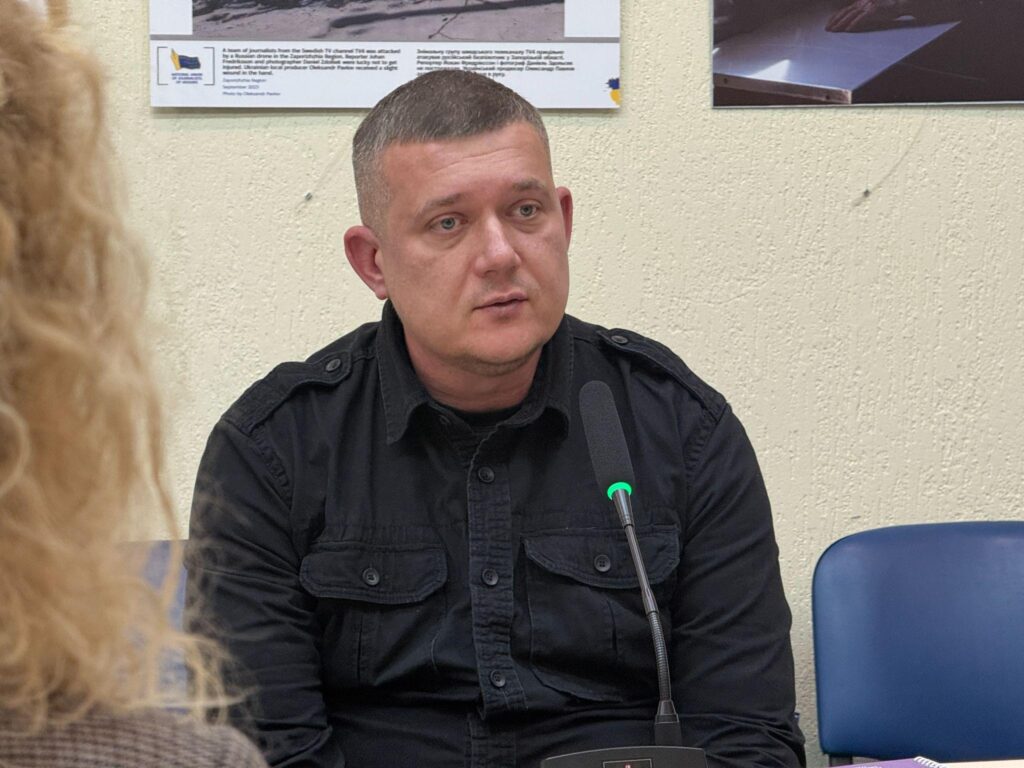 Детектори дронів замість написів «Преса»: як змінюється безпека воєнкорів в Україні 4