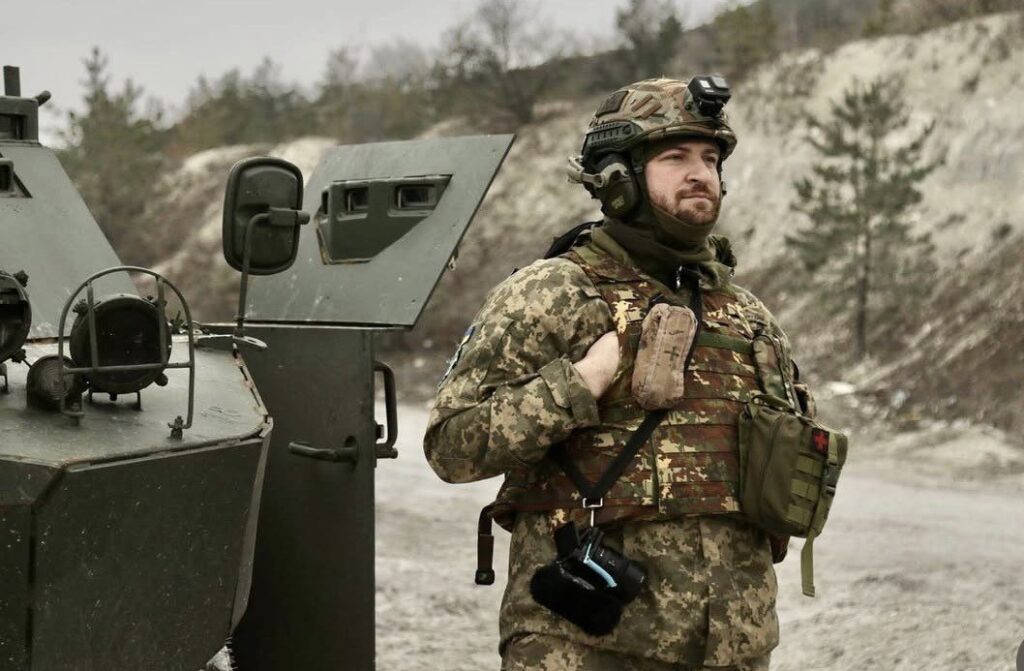 Журналіст і військовий Олександр Ткачук: «Люди власним життям пишуть сценарії фільмів»