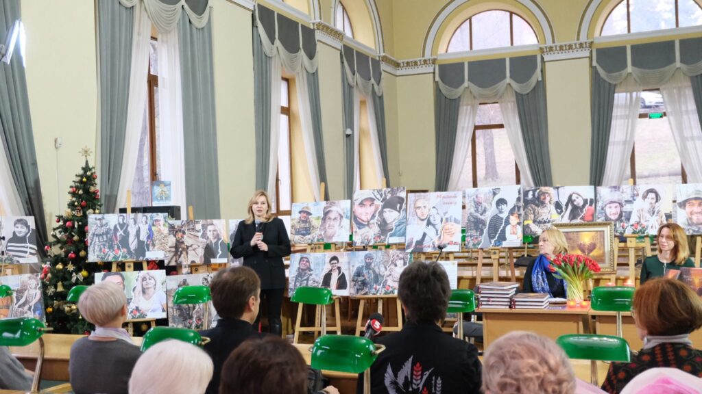 «Душа в місті Марії»: голос матерів Героїв звучить для всього світу 22