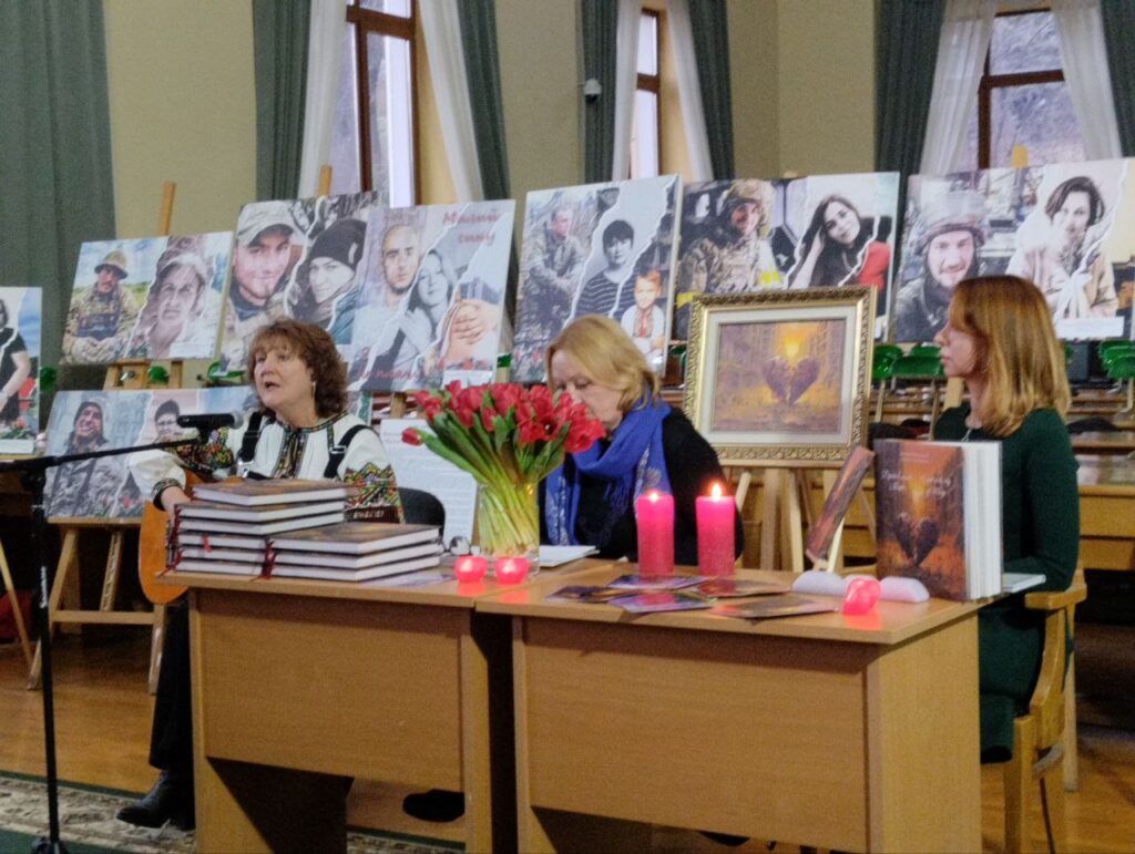 «Душа в місті Марії»: голос матерів Героїв звучить для всього світу 9