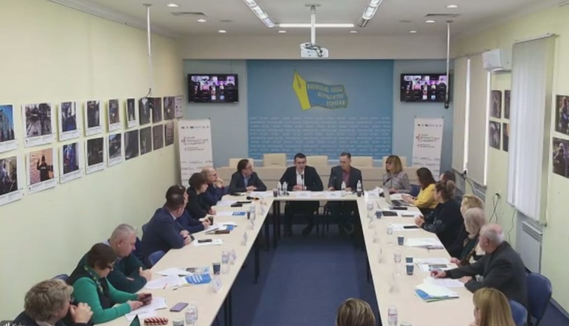 Освіта дорослих в умовах кризи: не просто знання, а спосіб повернути собі себе 17 Освіта дорослих в умовах кризи: не просто знання, а спосіб повернути собі себе