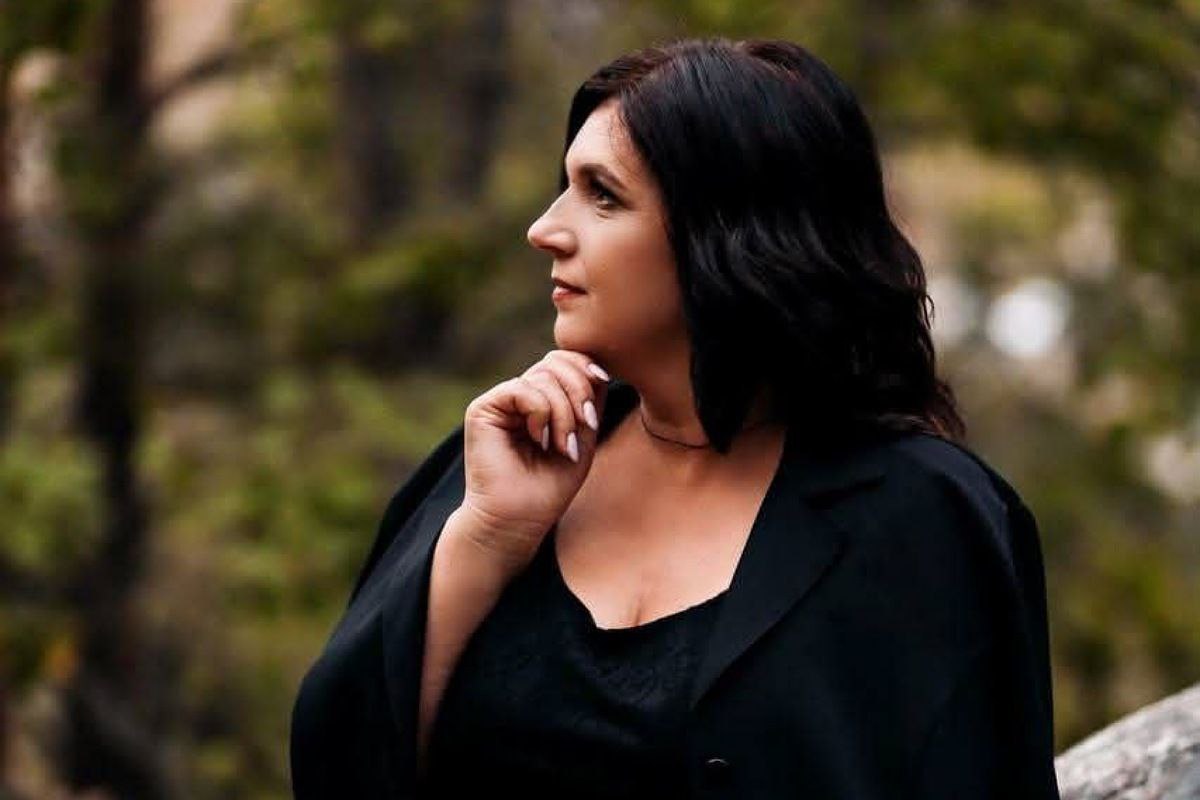 Надія Меленець: «Журналістика для мене не професія, а група крові» 17 Надія Меленець: «Журналістика для мене не професія, а група крові»