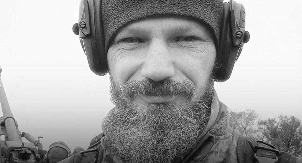 На війні, захищаючи Україну, загинув військовий, фотограф і художник Юрій Костишин