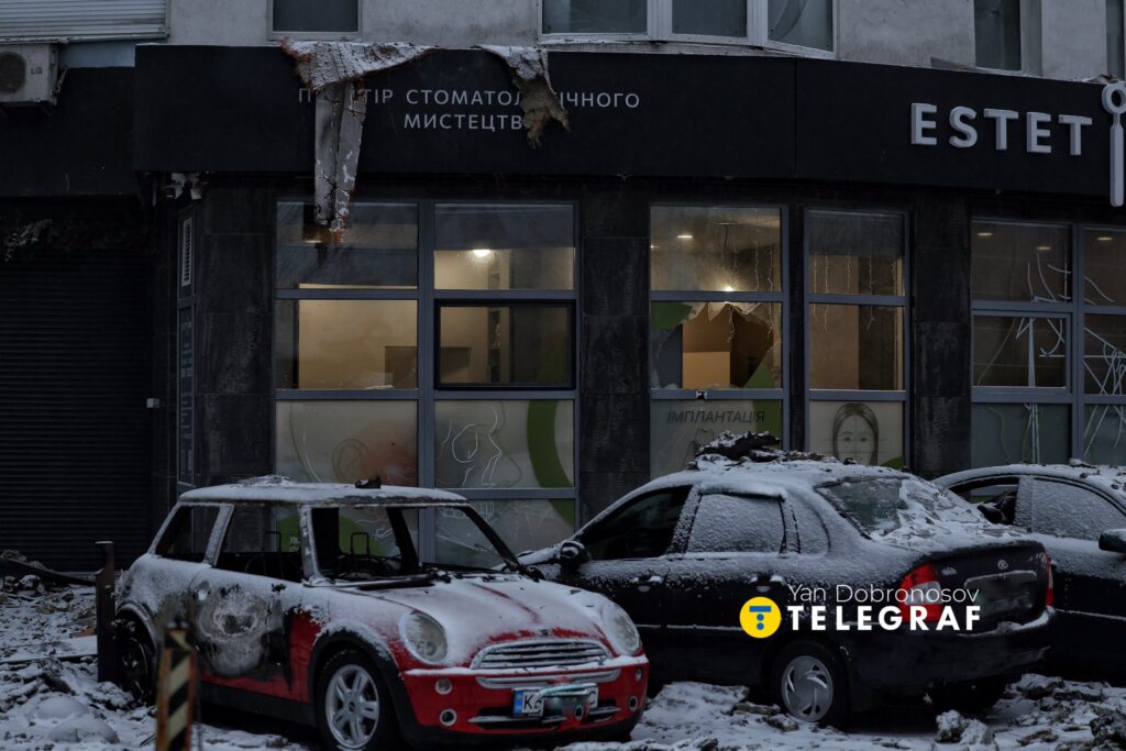 Ворог знову атакував Київ цієї ночі: фоторепортаж Яна Доброносова 3