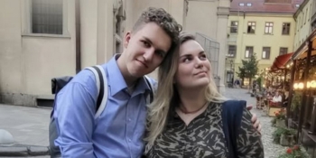 Брат загиблої журналістки й парамедикині Ірини Цибух зібрав понад 130 тисяч гривень для її меморіальної стипендії