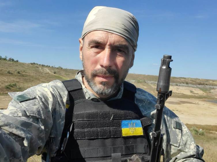 «Свою місію Руслан виконав з честю»: триває прийом робіт на премію з документалістики імені Руслана Ганущака 17 «Свою місію Руслан виконав з честю»: триває прийом робіт на премію з документалістики імені Руслана Ганущака