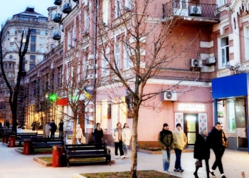 Утримувати стійкість і зберегти людей та медіа: відбувається розширене засідання Правління НСЖУ