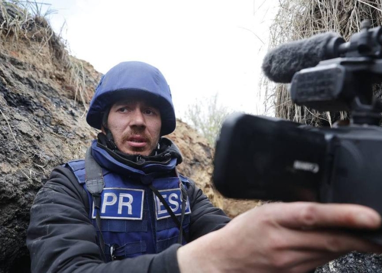 Журналіст Радіо Свобода врятував 4-річну дитину з охопленого полум’ям будинку