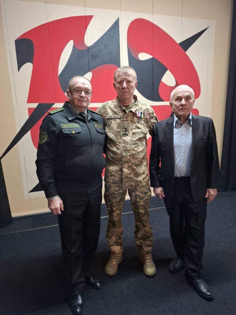 Повернення з війни: луцька журналістська спільнота зустріла Володимира Данилюка 1