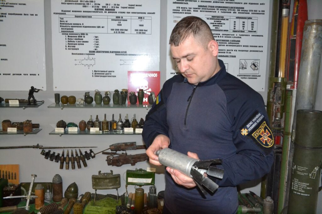 Як зберегти власне життя і допомогти тим, хто поруч: тренінг для медійників у Чернівцях