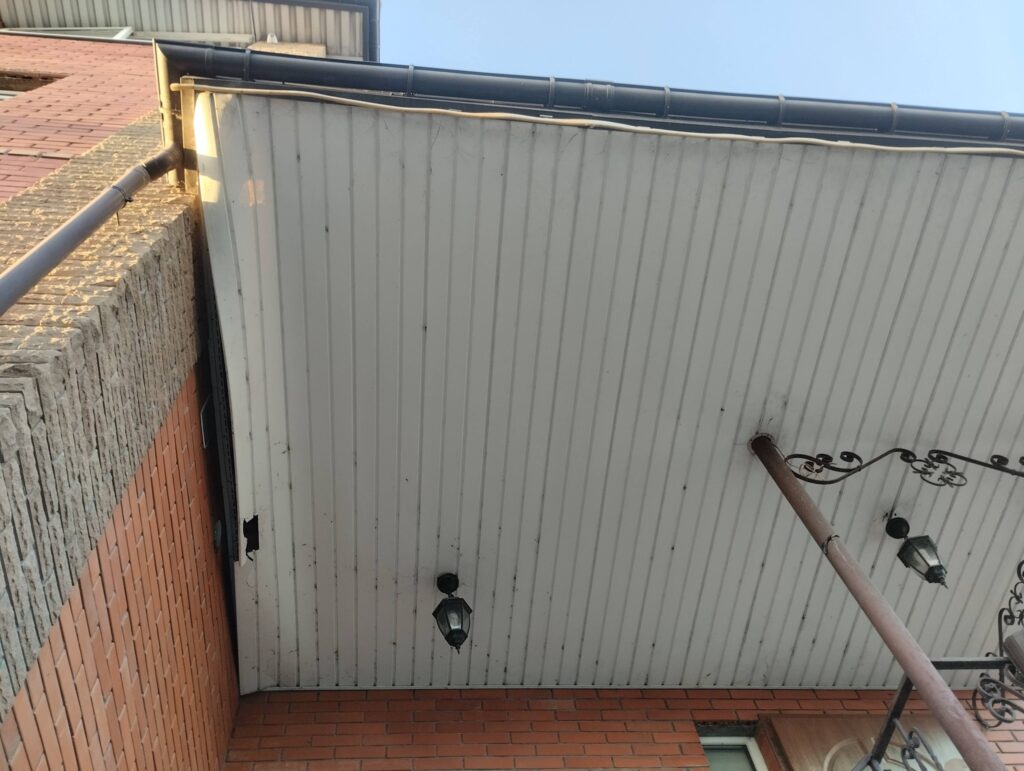 Дніпро знову під обстрілом: постраждало житло журналістки Вікторії Сидоренко 18 Дніпро знову під обстрілом: постраждало житло журналістки Вікторії Сидоренко 1