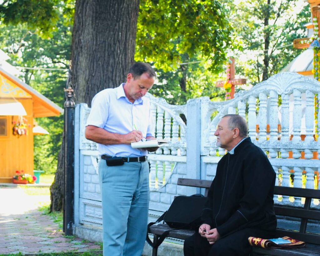 «Ми тримаємося з усіх сил: раніше – на ентузіазмі, тепер – на фанатизмі», – Михайло Захарчук, директор-головний редактор богородчанської газети «Слово народу» 6