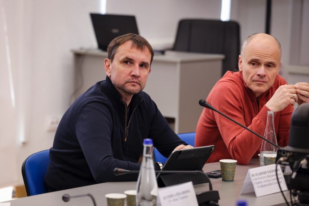 У Верховній Раді тривають дискусії з приводу повернення журналістів у кулуари парламенту 1