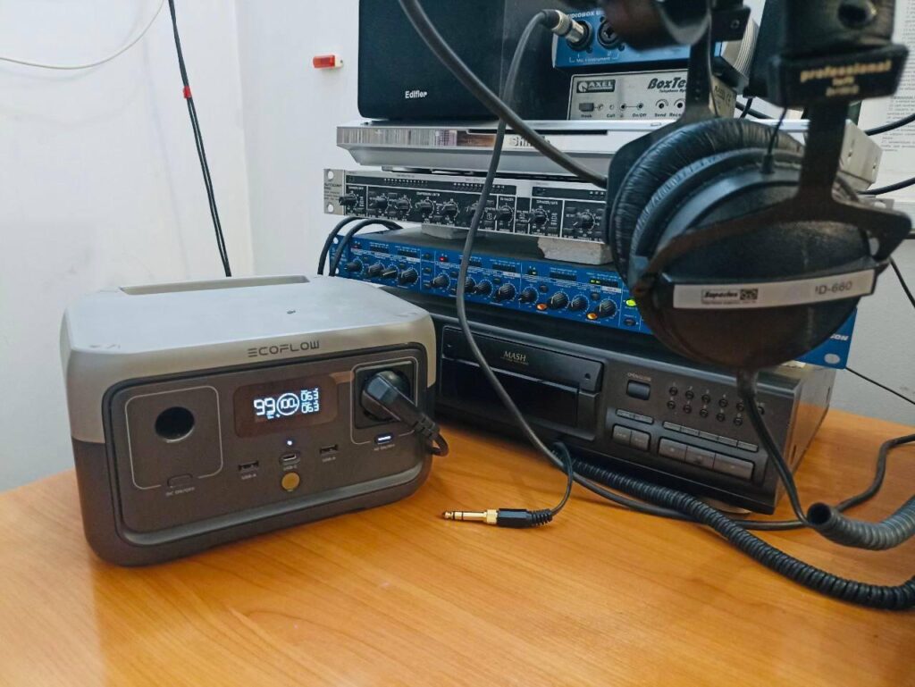 Між правдою і мовчанням – смартфон: як живуть і працюють прифронтові редакції 7