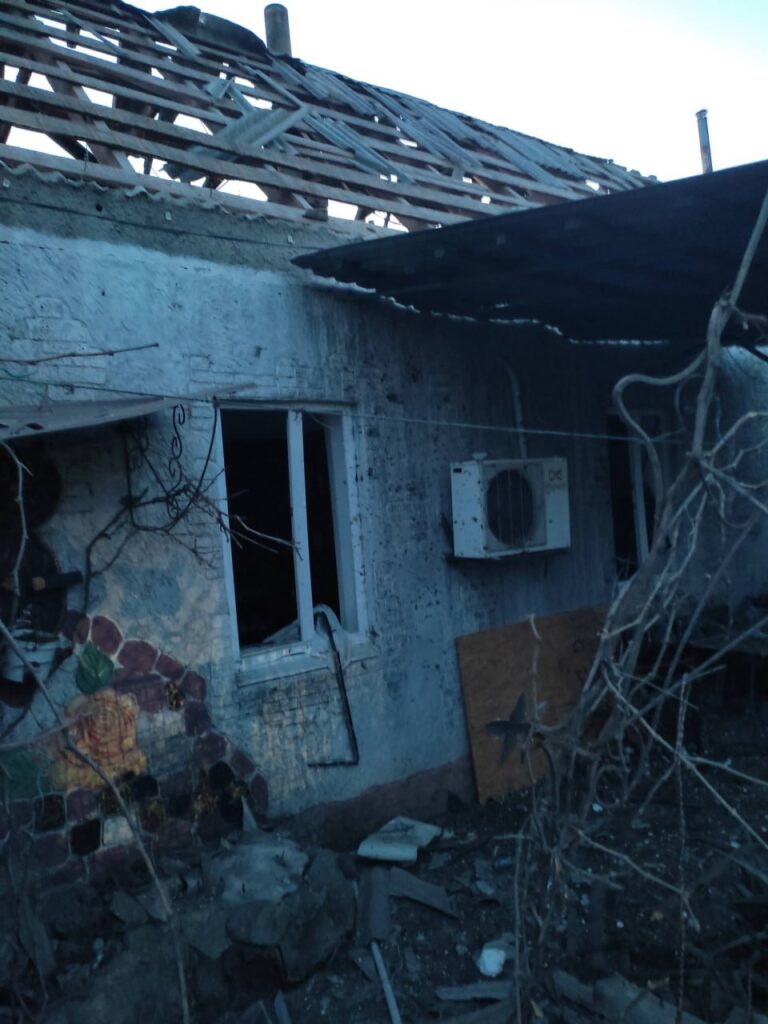 Журналіст-фрілансер Фелікс Короткевич з прифронтового Вільнянська внаслідок атаки шахедів втратив оселю і дивом врятувався сам 20 Журналіст-фрілансер Фелікс Короткевич з прифронтового Вільнянська внаслідок атаки шахедів втратив оселю і дивом врятувався сам 3