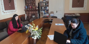 Світла немає, але робота триває: як львівські журналісти працюють у коворкінгу ЦЖС