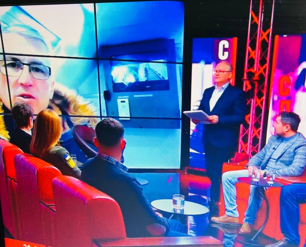 Телеміст «Від прифронтових міст до тилу: журналістика в умовах війни в Україні» - професійний діалог 12