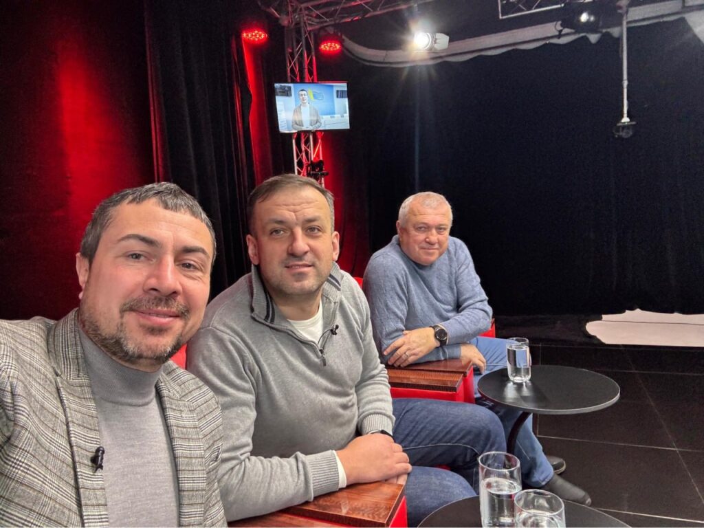 Телеміст «Від прифронтових міст до тилу: журналістика в умовах війни в Україні» - професійний діалог 8