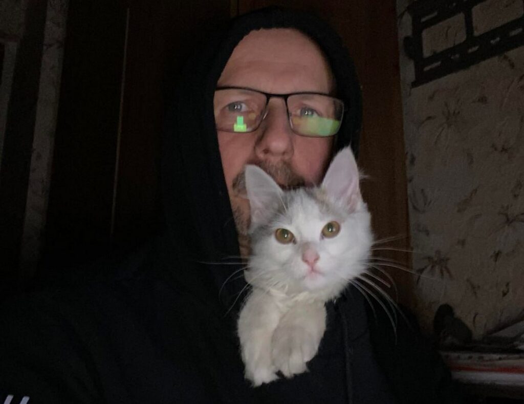 Пройшов пекло й розповідає світові правду: журналіст отримав підтримку від НСЖУ 1