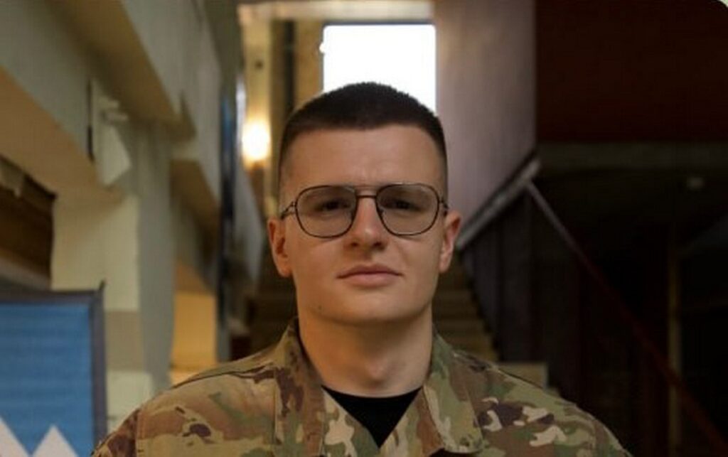 «Війна не може пройти осторонь»: на фронті поранено журналіста Богдана Флюнта 1