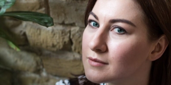 Без вікон, без опалення, але не без підтримки: журналістка Анастасія Платонова — про наслідки удару шахеда по її будинку в Києві