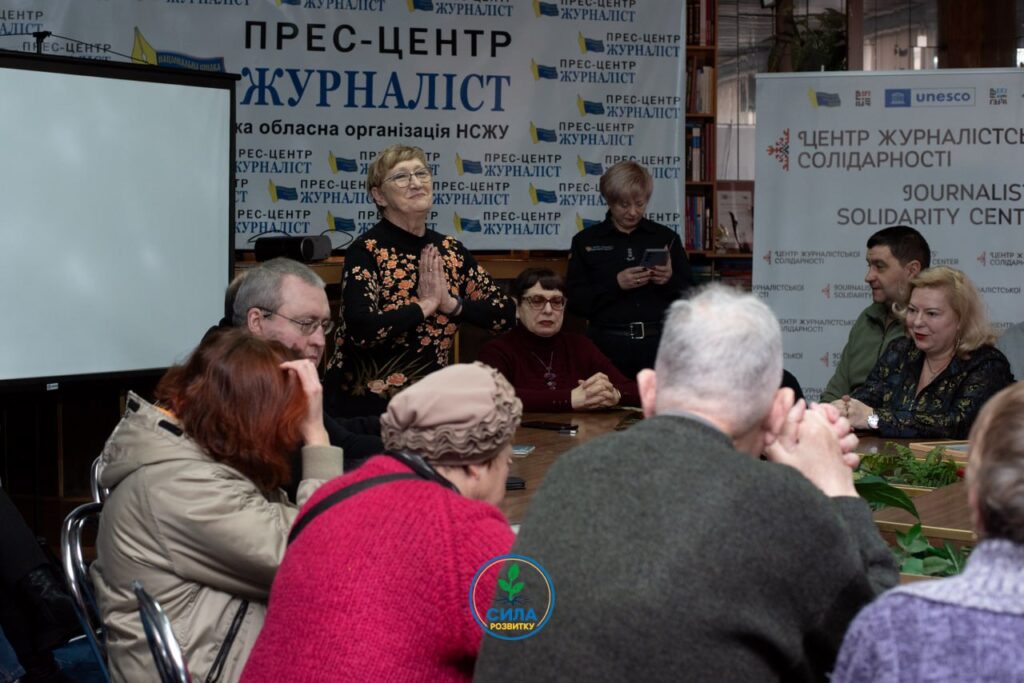 «У кожного своя війна»: у Запоріжжі згадали чотири роки боротьби і загиблих журналістів 11