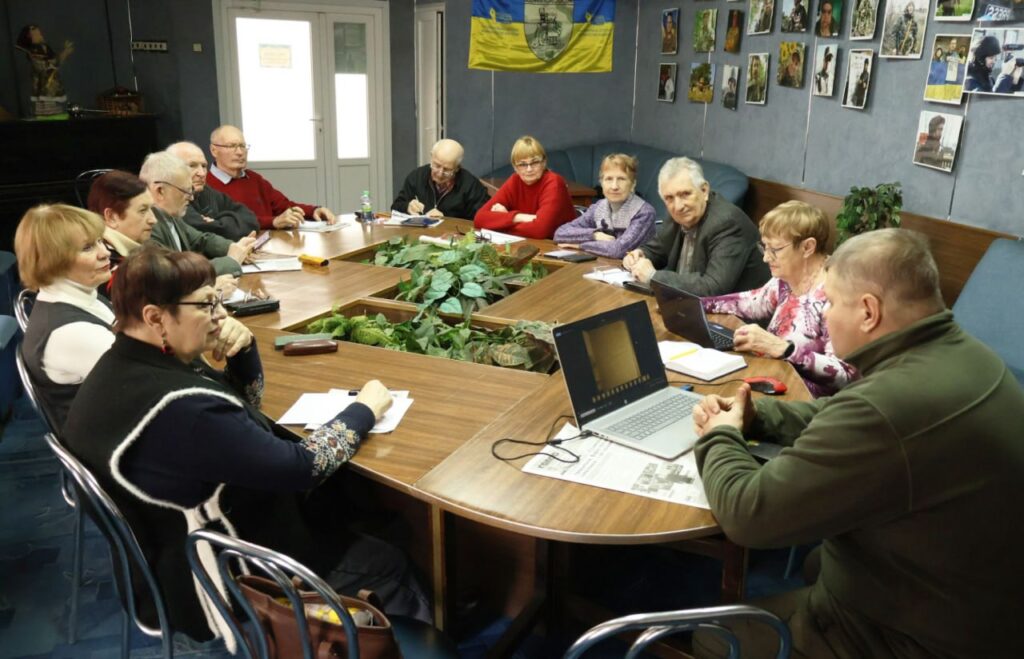 Історичні паралелі: про журналістику Другої світової та російсько-української  війн говорили у Запорізькому ЦЖС 2