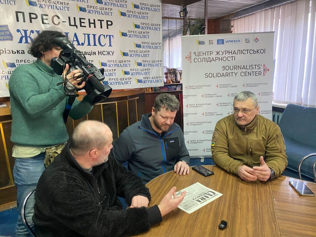 «Вражає ваша незламність»: американський благодійник Джерад Малоун зустрівся в коворкінгу Запорізького ЦЖС з журналістами 6