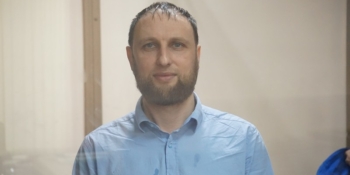 Кримський журналіст Руслан Сулейманов, засуджений на 14 років, потребує лікування зубів в ув’язненні