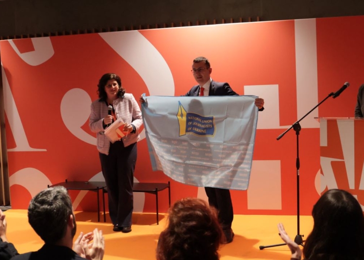 Центри журналістської солідарності НСЖУ здобули Премію свободи медіа Європейського фестивалю журналістики Voices