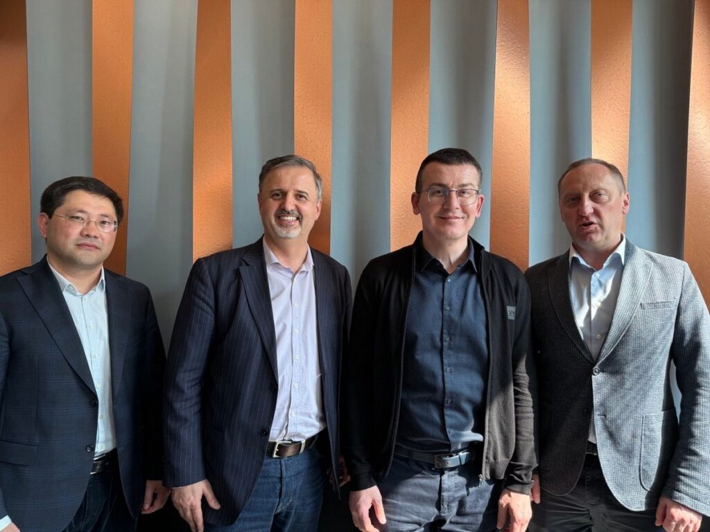 «Російські дрони цілеспрямовано атакують журналістів», — Сергій Томіленко під час зустрічі з Представником ОБСЄ Яном Брату 6