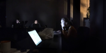 Розповісти і вижити: молоді українські журналісти ведуть розслідування під час найжорстокішої воєнної зими